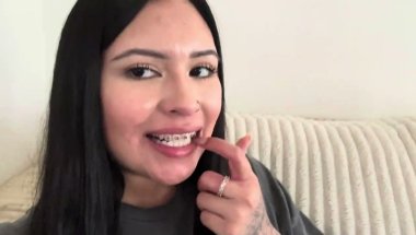 FIRST TIME EATING WITH BRACES//EVERYTHING THEY GAVE ME FOR MY BRACES