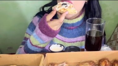 MELTING SPOT MUKBANG IN THE BRACES | ASMR |PIZZA | WINGS | FRIES ❤️😭