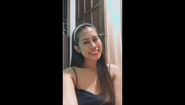 Simply Pinay  is live! Hello everyone let’s do laundry😃👋