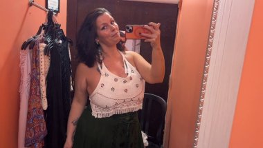Big Willy’s in Panama City Beach #fittingroomtryon #clothingtryon