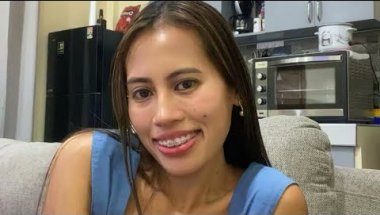 Simply Pinay  is live