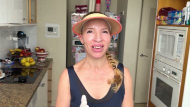 🤯 How To Remove Your Invisalign! Dentist-Approved Tips to Take Off Aligners Without Struggle |