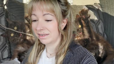 It Hurts So Much! & Spotting Weird Animals In The Trees!