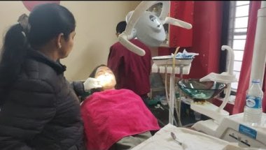 Aaj gyi thi braces tight krwane  || Nikita Rai