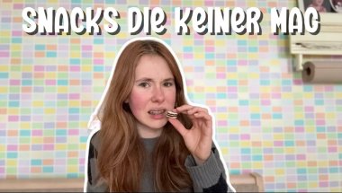Ich TESTE die KOMISCHSTEN Snacks 🫠| und finde meinen neuen Lieblingssnack?? - neonina