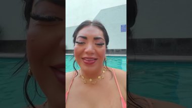 Un ratito en la alberca