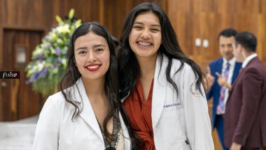 Imposición de la Bata Blanca - Médico Cirujano