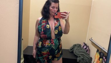 At the Goodwill #fittingroomtryon #clothingtryon #goodwill