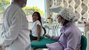 Media 'Valentina no dentista 🦷 colocando um novo aparelho nos dentes 😬' in category 'Expander (RPE)'